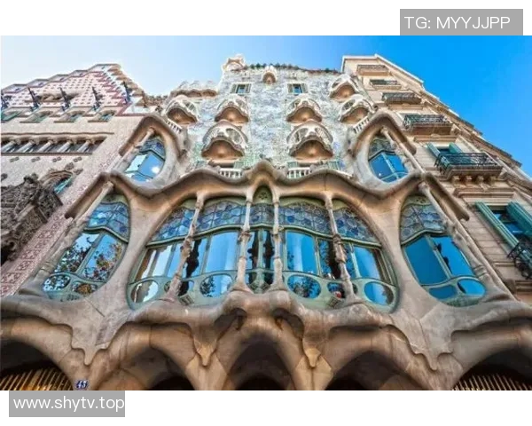 以巴塞罗那为中心探访西班牙文化遗产与现代艺术的完美融合 以巴塞罗那为中心探访西班牙文化遗产与现代艺术的完美融合